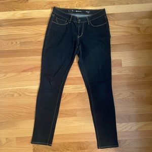 Levi’s Bold Curve Skinny (Modern Rise)